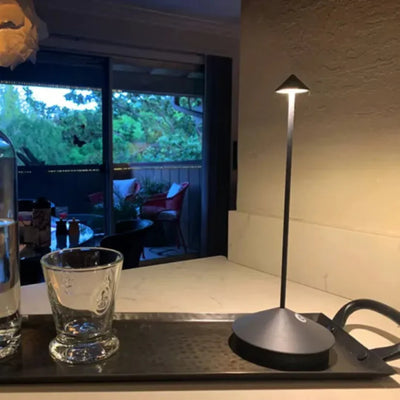 Moderne Kabellose Tischlampe | Elegant