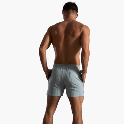 Gestreifte Shorts mit Kordelzug - für Herren im Sommerstil