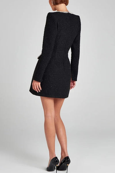 Lexi® | Mädchenhaftes und glamouröses Minikleid aus Tweed-Stoff mit Perlenbesatz, langen Schlitzärmeln und Taschen