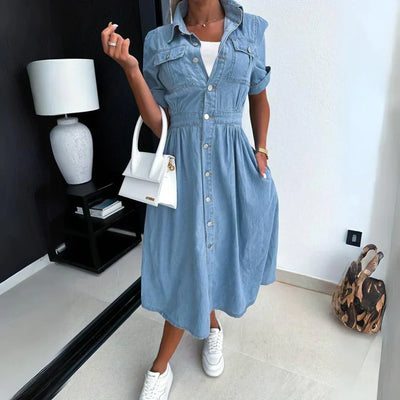 Trendiges denim-kleid