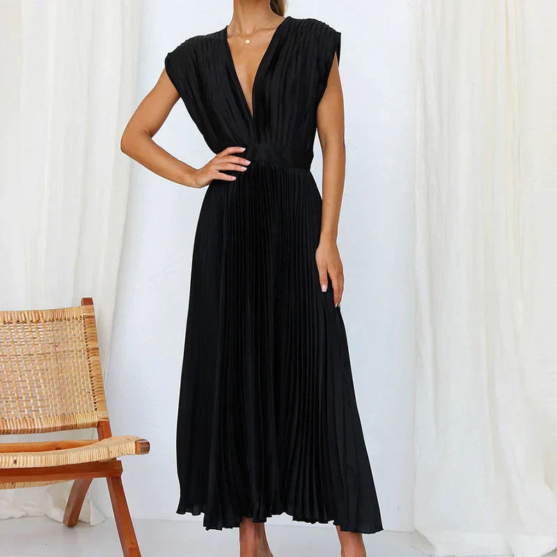 Maxikleid mit v-ausschnitt und falten