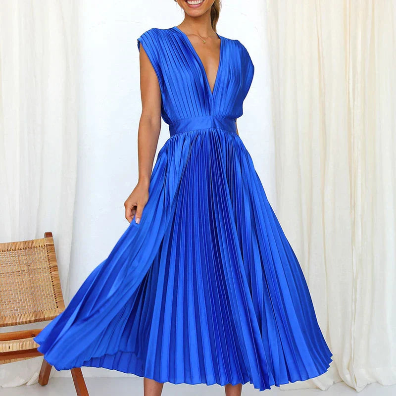 Maxikleid mit v-ausschnitt und falten