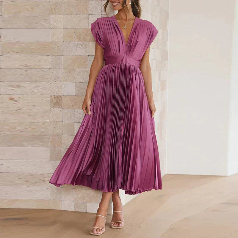 Maxikleid mit v-ausschnitt und falten