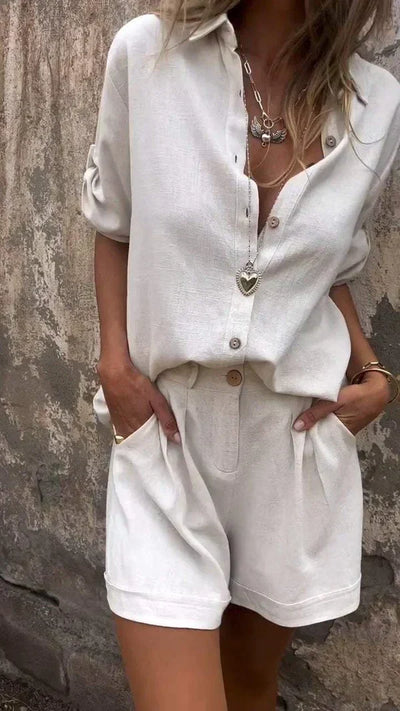 Elegantes damen-top und shorts-set