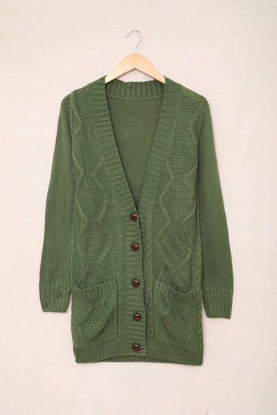 Lyra® | Grüne Strickjacke mit Vordertasche und Knopfverschluss