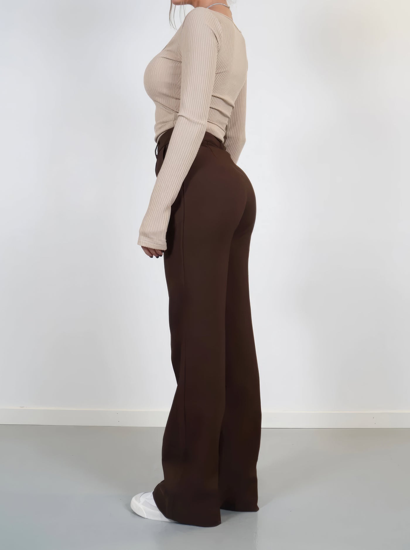 Gerade geschnittene hosen für frauen