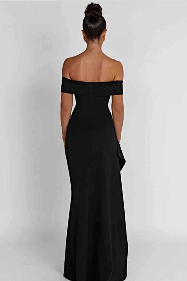Leah® | Schulterfreies Maxikleid mit hohem Schlitz