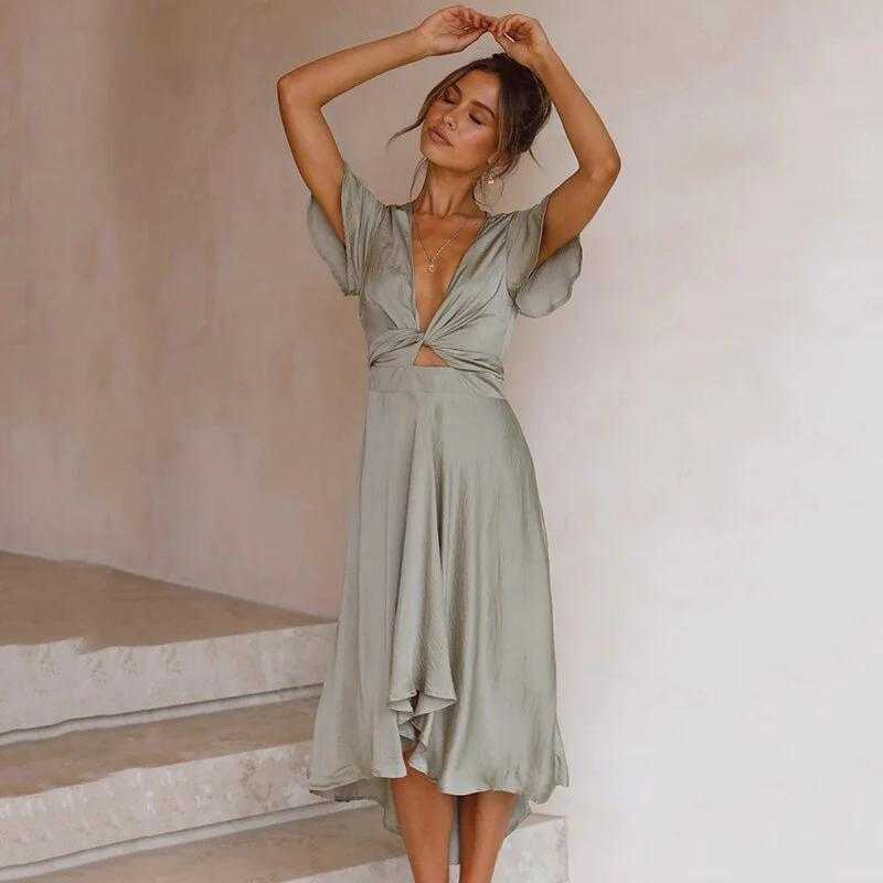 ALIYAH | Bequemes Kleid im fließenden Stil