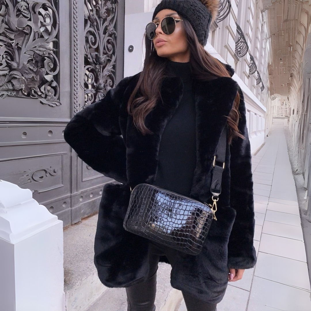 Flauschiger Mantel für Damen