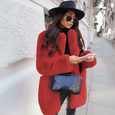 Flauschiger Mantel für Damen