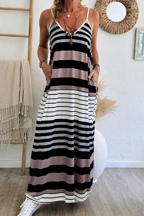 Francisca® | Mehrfarbig gestreiftes Maxikleid mit Spaghettiträgern und V-Ausschnitt