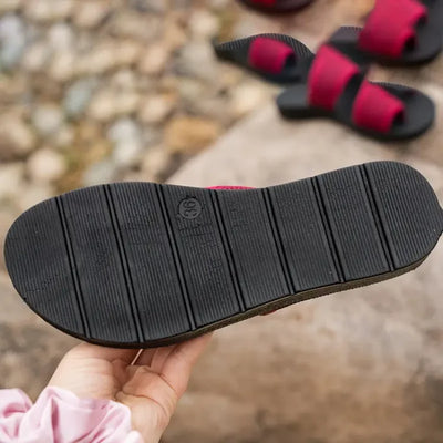 Perforierte mesh-sandalen für frauen