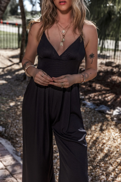Zelda® | Schwarzer sexy Cami-Jumpsuit mit V-Ausschnitt, hoher Taille und weitem Bein
