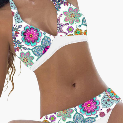 Rückenfreier Damen Bikini - Neckholder Design für Sommerurlaub