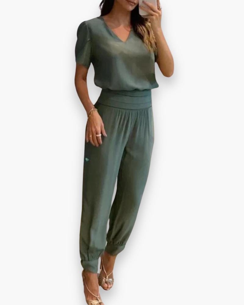 Schicker taillierter Jumpsuit