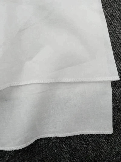 Asymmetrisches lagen-look kleid mit lockerer passform