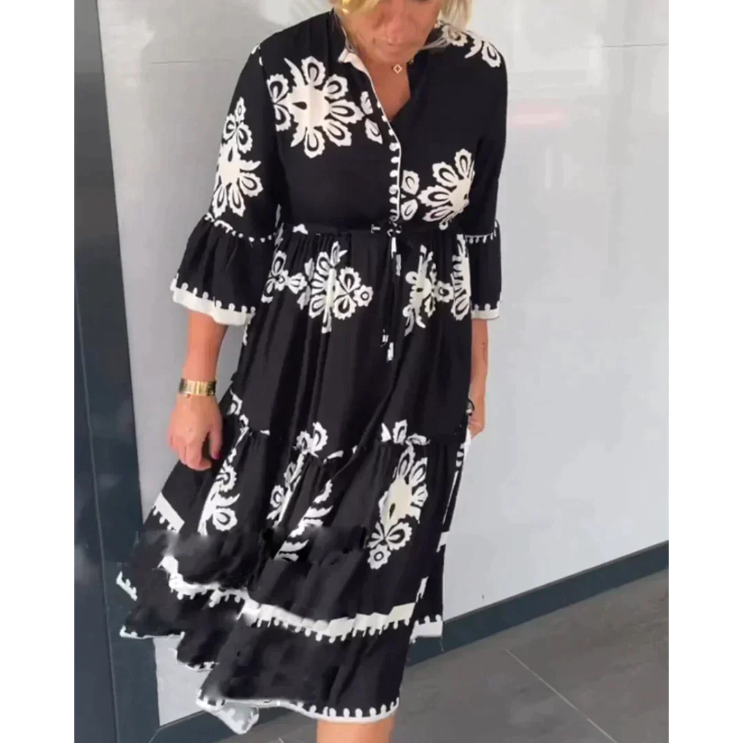 Geblümtes kleid mit 3/4 Ärmeln