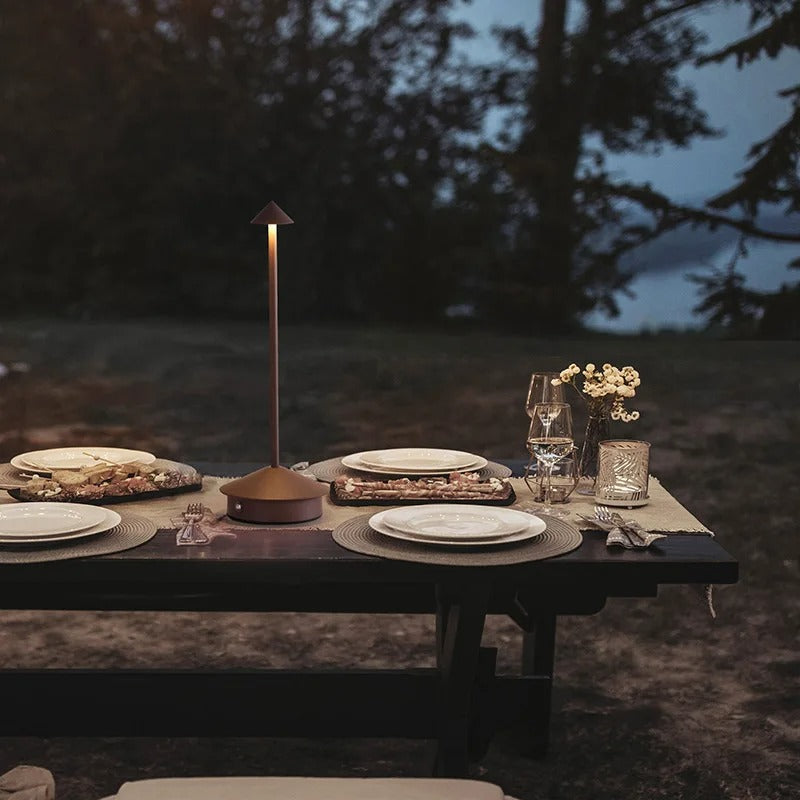 Wiederaufladbare Tischleuchte GlowLuxe