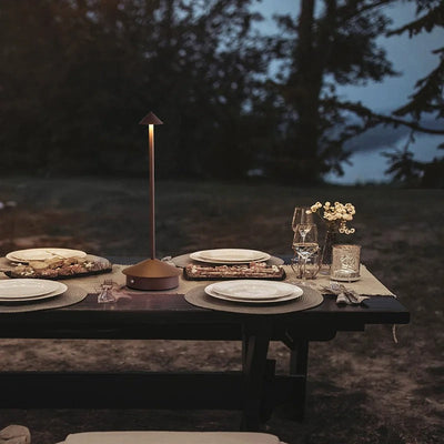 Wiederaufladbare Tischleuchte GlowLuxe