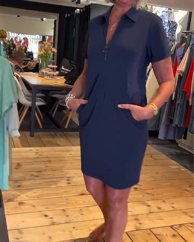 MIRAVO | Kurzes Reißverschlusskleid mit Reverskragen