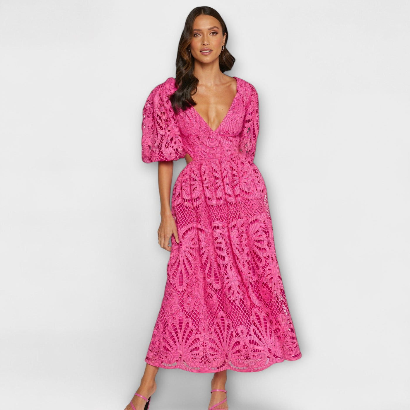 Elegantes Kleid mit feinen Akzenten