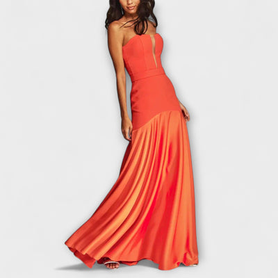 Vada - Off-Shoulder V-Neck Maxi Dress