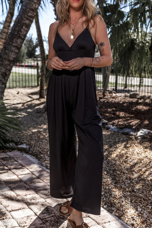 Zelda® | Schwarzer sexy Cami-Jumpsuit mit V-Ausschnitt, hoher Taille und weitem Bein