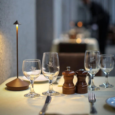 Wiederaufladbare Tischleuchte GlowLuxe