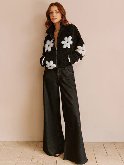 Teddyjacke mit Blumen - ideal für den Frühling 2025