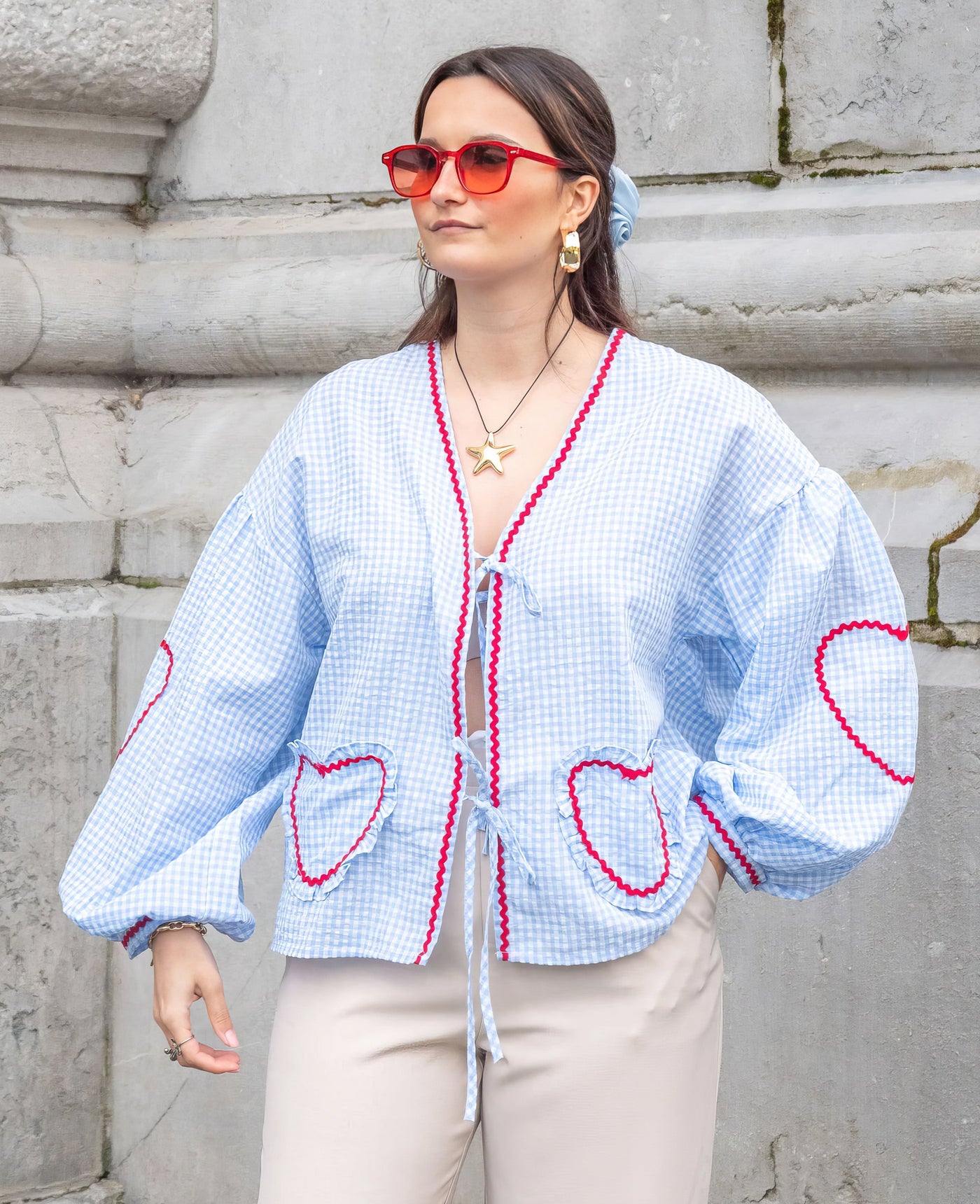 Damen Gingham Bluse – Lockere Passform mit Rüschen & Schleife