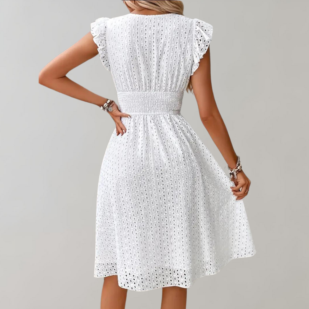 Elegantes sommerkleid für frauen mit rüschen