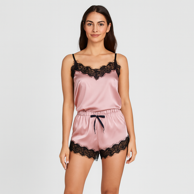 Gestreiftes Pyjama-Set für Damen – V-Ausschnitt-Top mit Satin-Shorts