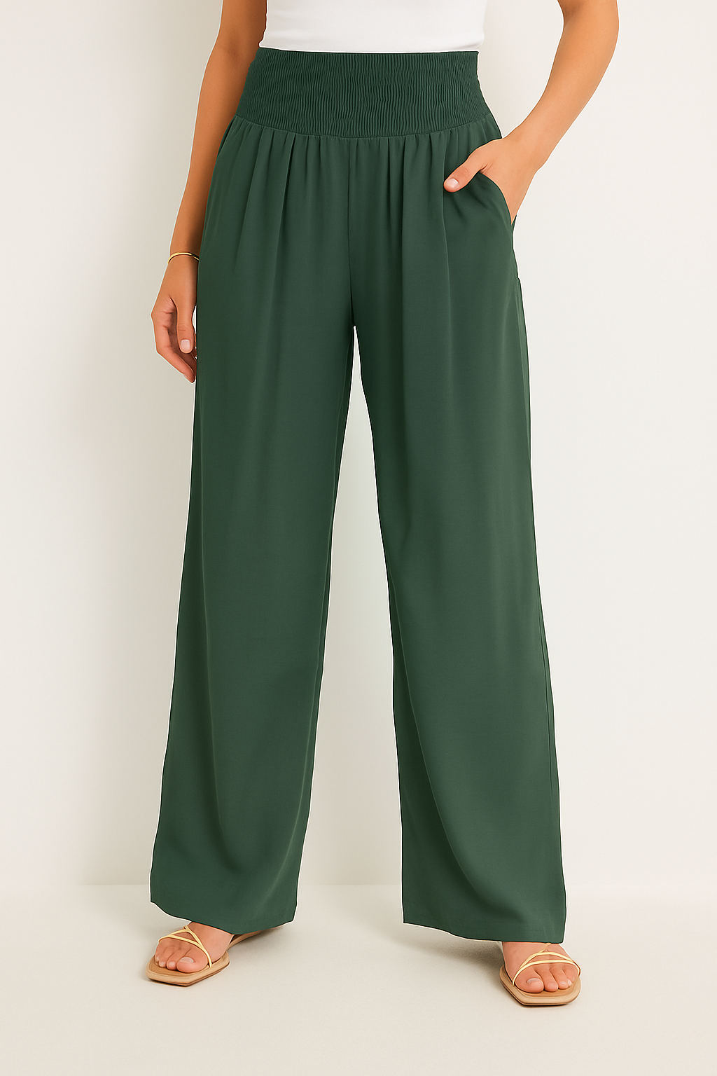 Weite Hose mit elastischem Bund