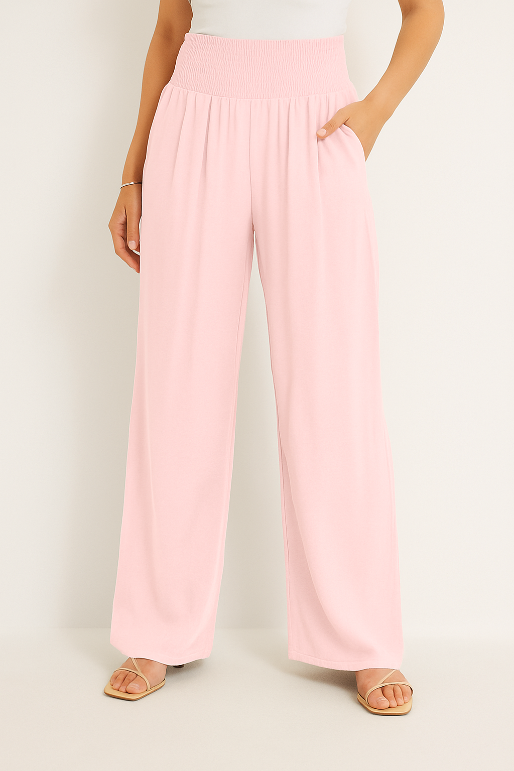 Weite Hose mit elastischem Bund