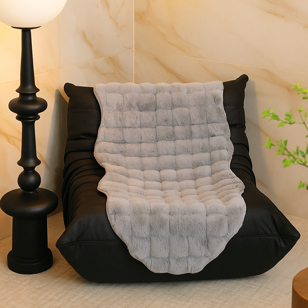 CloudHaven – Ultraweiches Plüschdecke mit rutschfester Rückseite