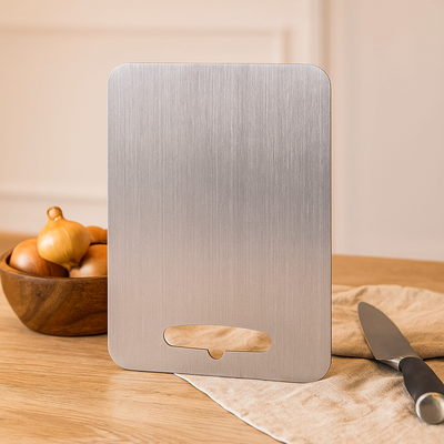 HygieBoard Antibakterielles Schneidebrett für die Küche – Doppelseitig & Rutschfest