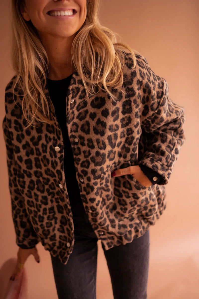 Lara | Chic Leopardenjacke