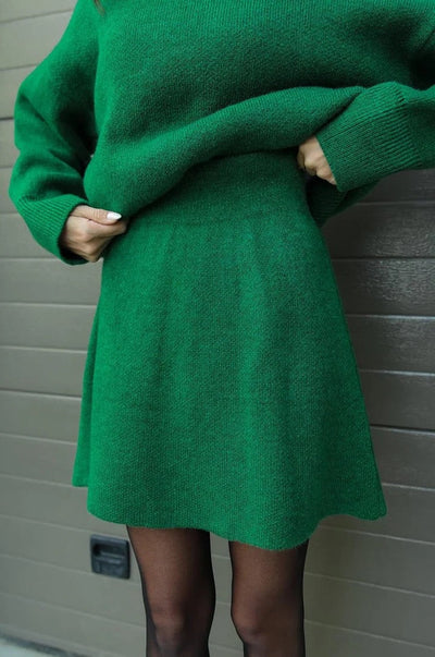 WIEN ELEGANTER PULLOVER KLEID