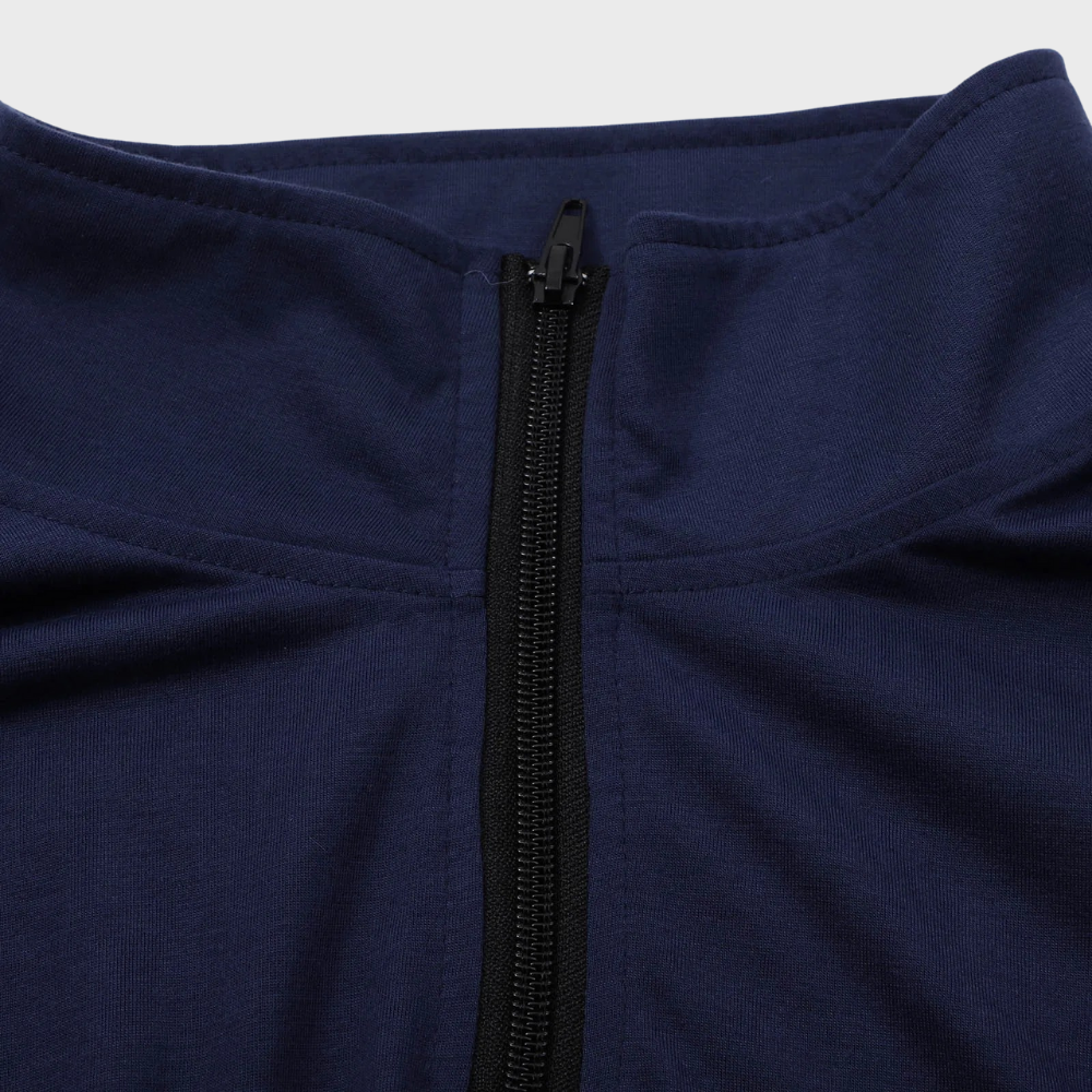 Herrenpullover mit reißverschluss und niedrigem kragen
