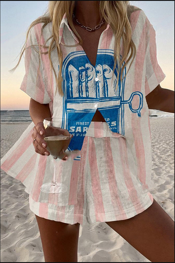 Silava – Kurzer Leinenanzug mit Sardinenprint