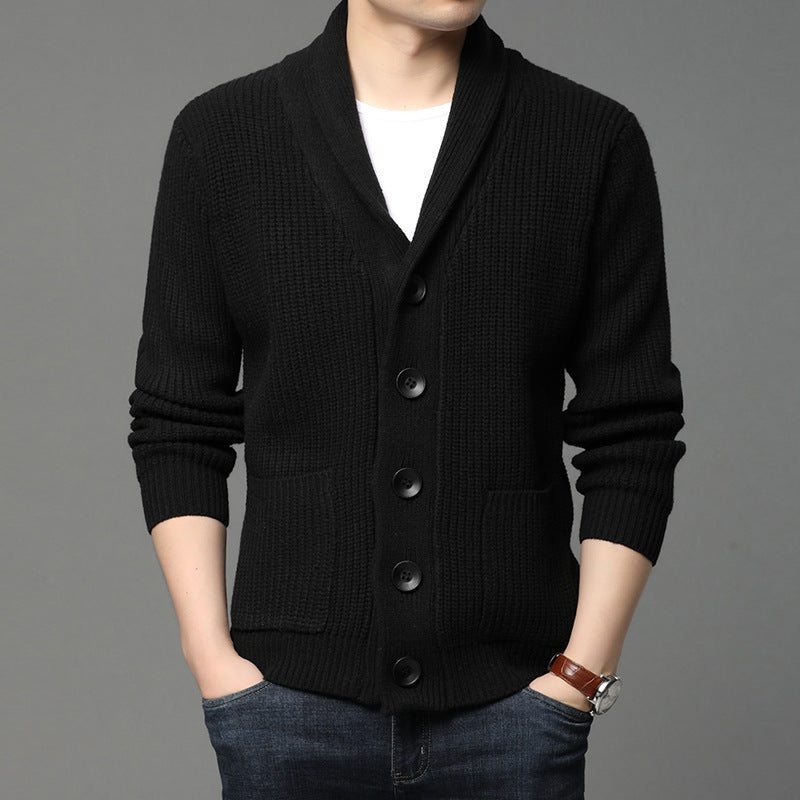 Herren Strickjacke mit hoch geschlossenem Kragen und praktischen Taschen Aliams