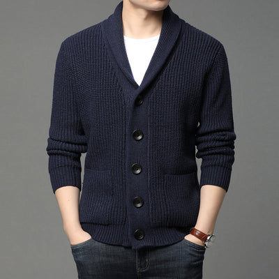 Herren Strickjacke mit hoch geschlossenem Kragen und praktischen Taschen Aliams