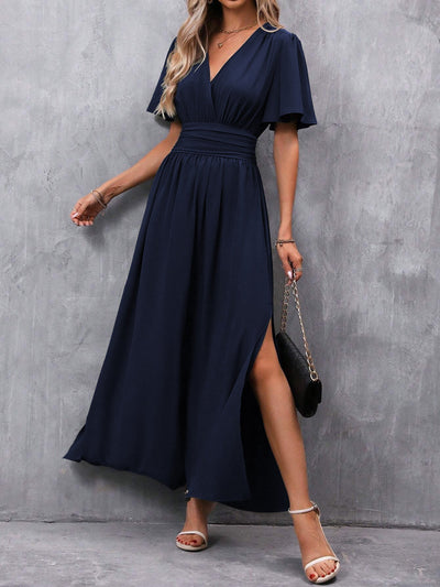 Schwarzes Maxikleid Damen – V-Ausschnitt, Schlitz & Flatterärmel