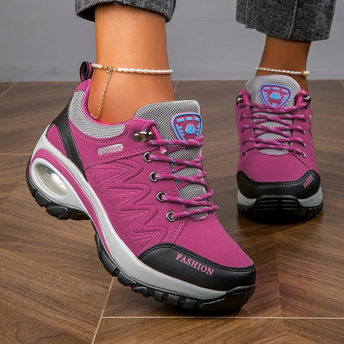 Sportliche Turnschuhe für Damen