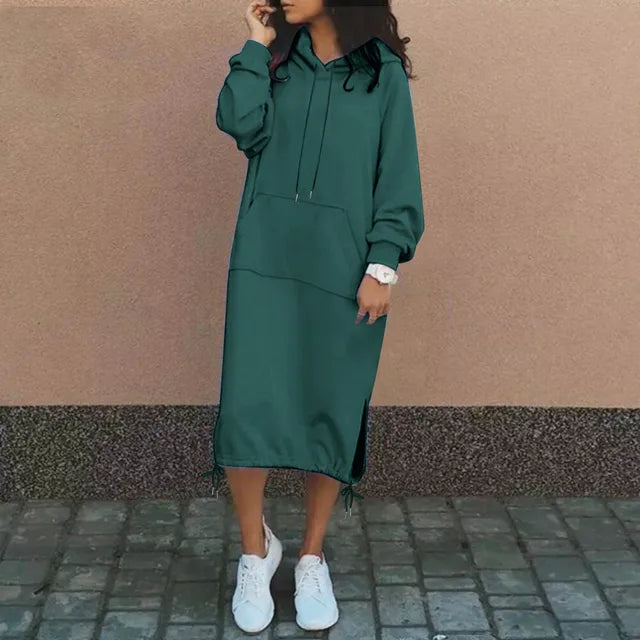 Urbanes hoodie-kleid mit kängurutasche