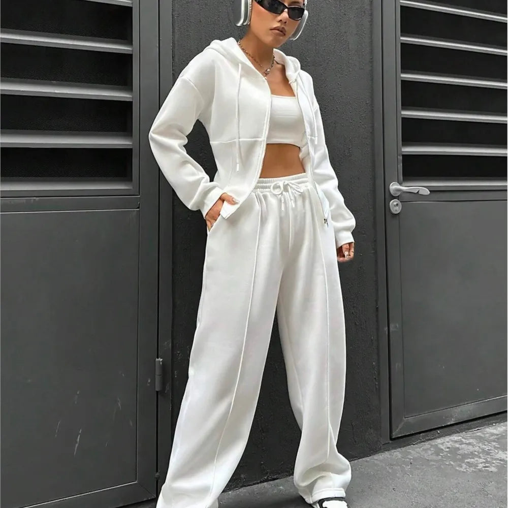 ELEGANTE TRAININGSANZUG WIENNA