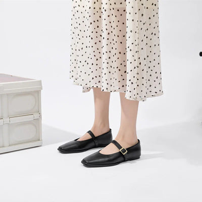 Klassische Mary Jane Dirndl Schuhe | Quadratische Zehenpartie