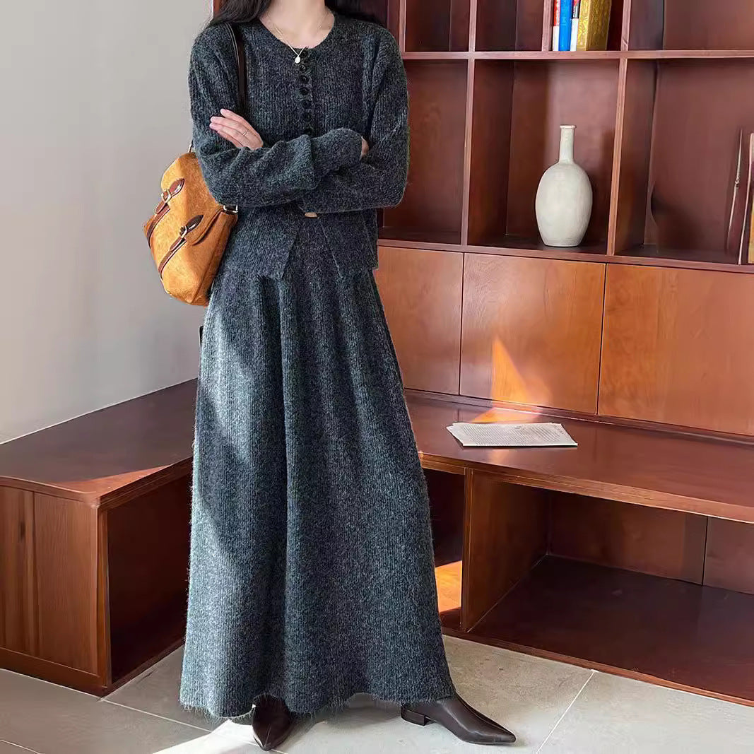 Knopf-Cardigan und Maxi-Rock-Set für Damen