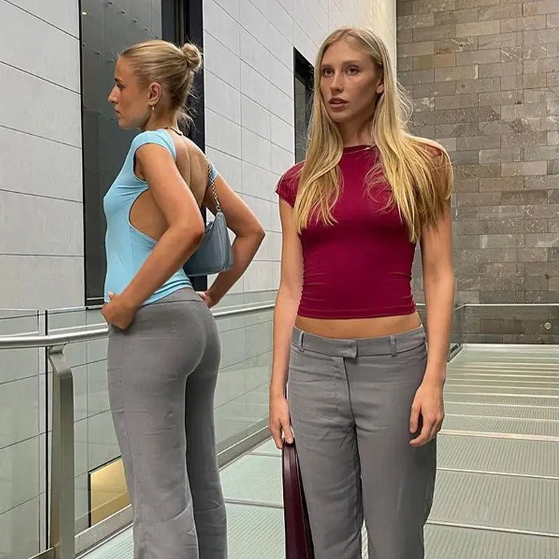 Mayfair™ | Aria Rückenfreies Tee