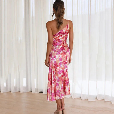 Off-the-shoulder kleid